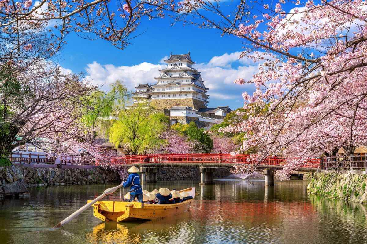 Japan Visitor Numbers Exceed